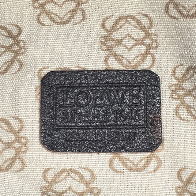LOEWE　<訳あり>アンティーク加工ショルダー