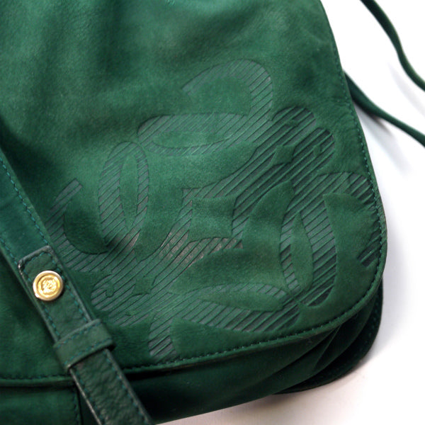 LOEWE アナグラムロゴ巾着デザインショルダー（緑・スエード）