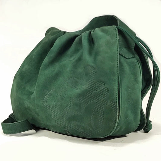 LOEWE アナグラムロゴ巾着デザインショルダー（緑・スエード）