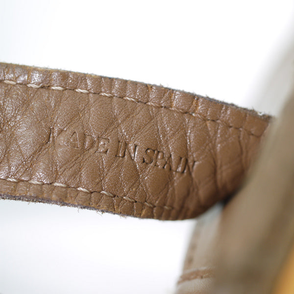 LOEWE　アナグラムロゴ レザーショルダー（黄）