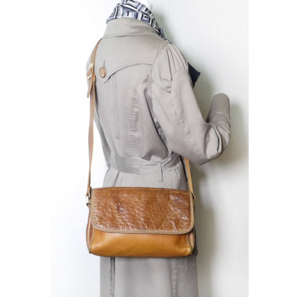 ENRIQUE LOEWE KNAPPE　オーストリッチ総革ショルダー（茶）