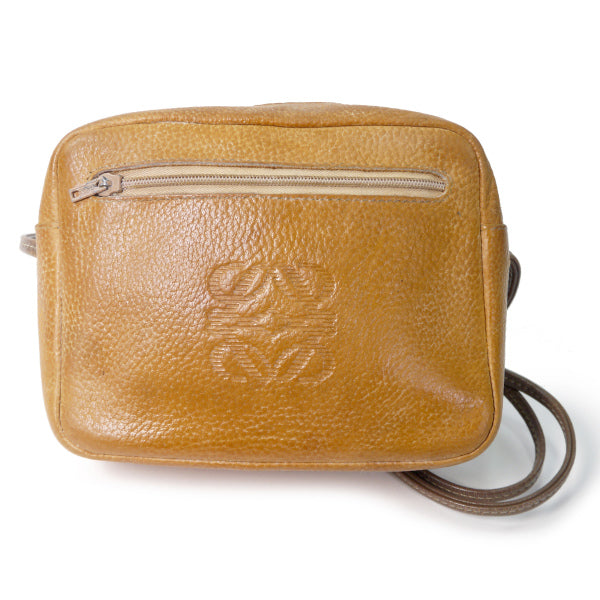 LOEWE　アナグラムロゴ 斜めがけミニポシェット（茶）