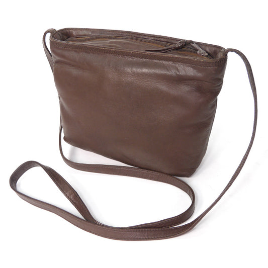 LOEWE　ロエベナッパ レザーポシェット （濃茶）