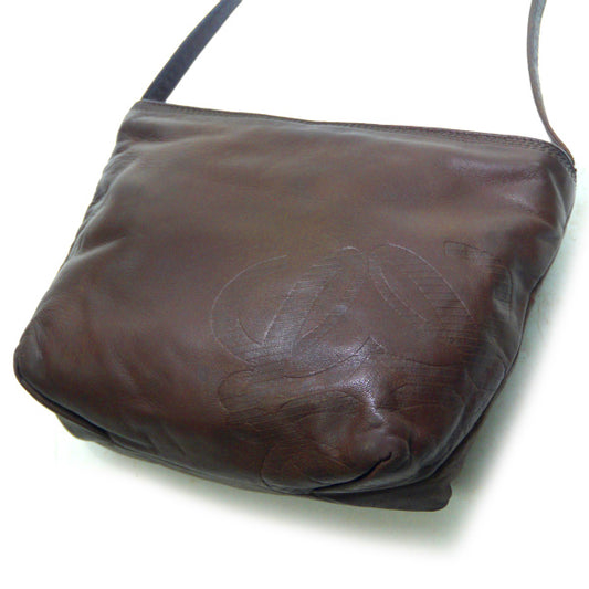 LOEWE　ロエベナッパ レザーポシェット （濃茶）