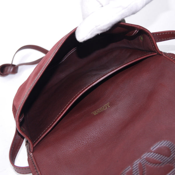 LOEWE　アナグラムロゴ スエード半円ポシェット（ボルドー）