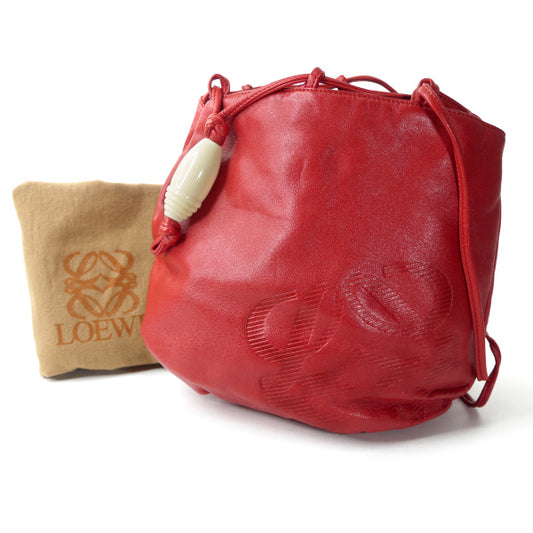 LOEWE アナグラムロゴ巾着ナッパレザーショルダー（赤）