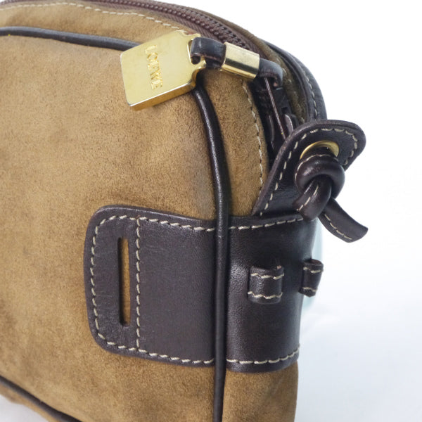 LOEWE　アナグラムロゴ スエードゴルフポシェット（ベージュ）