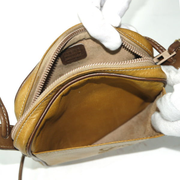 LOEWE　ゴルフ　ポシェット&ウエストポーチ（黄）