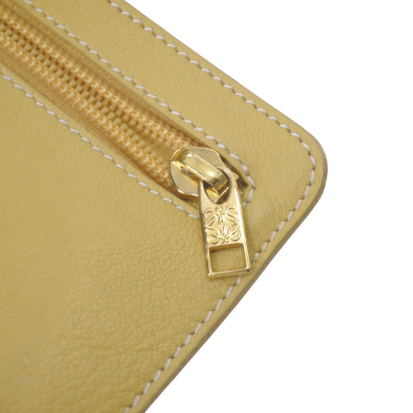 LOEWE　巾着レザーショルダー（イエロー）