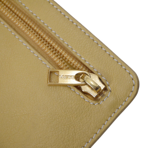 LOEWE　巾着レザーショルダー（イエロー）