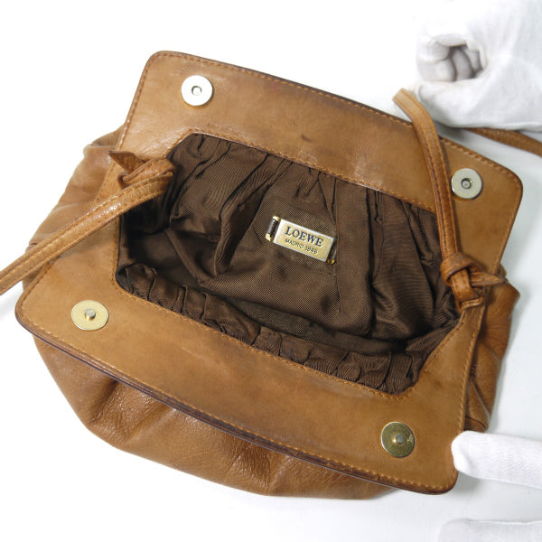 LOEWE　ロエベナッパ 貝殻型ポシェット （茶）