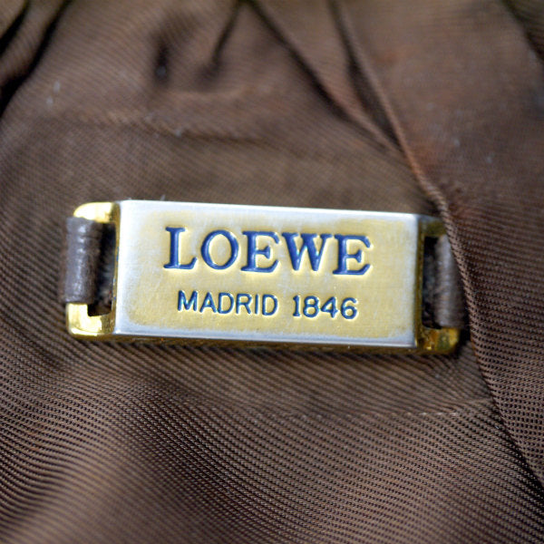 LOEWE　ロエベナッパ 貝殻型ポシェット （茶）