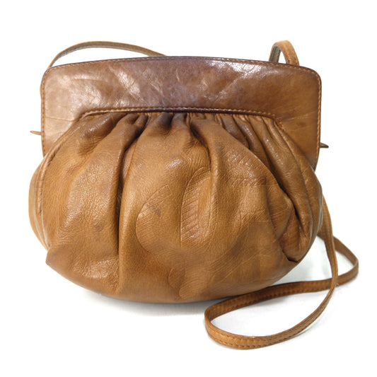 LOEWE　ロエベナッパ 貝殻型ポシェット （茶）