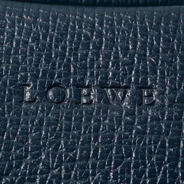 LOEWE　エンボスロゴ ステッチレザー半円ショルダー（紺）