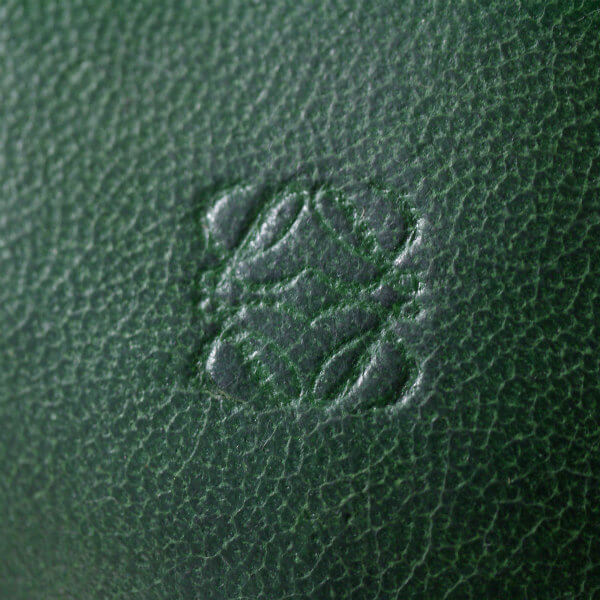 LOEWE　アナグラムロゴ総革コインケース（緑）