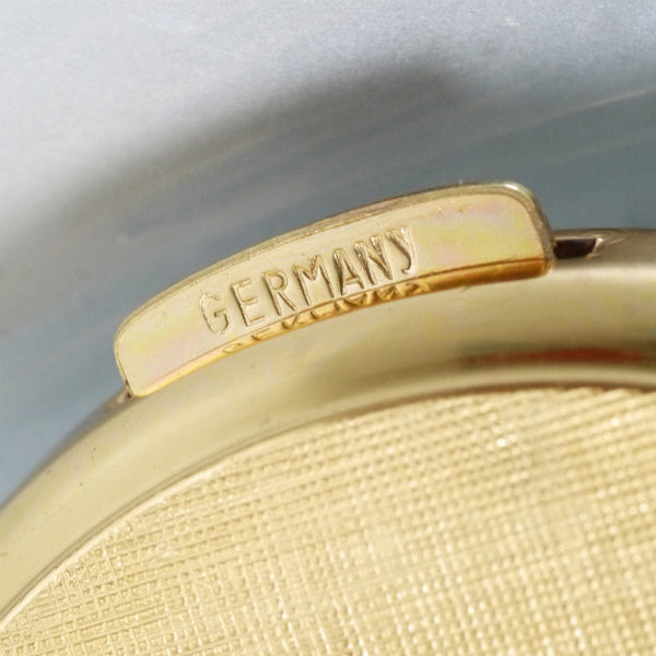 LOEWE　アナグラムロゴ リザードピルケース（黄）