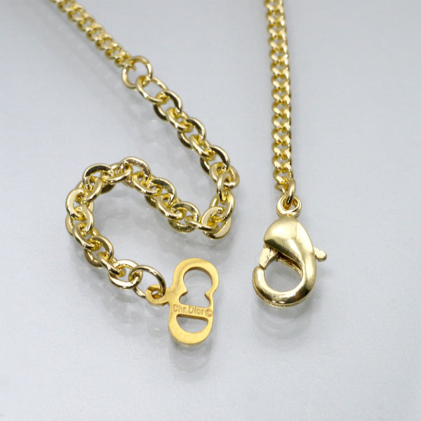 C.Dior ラインストーンオーバルロゴネックレス（ゴールド）