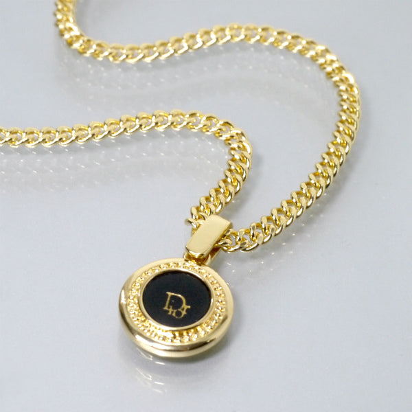 C.Dior ラウンドロゴ コインネックレス（ゴールド/黒）