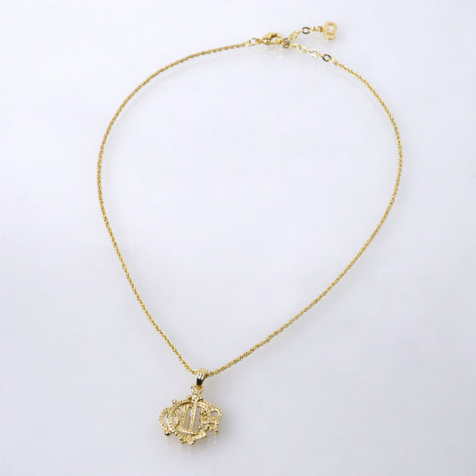 C.Dior　エンブレムロゴ ネックレス（ゴールド）