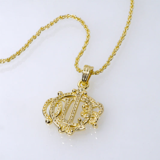 C.Dior　エンブレムロゴ ネックレス（ゴールド）