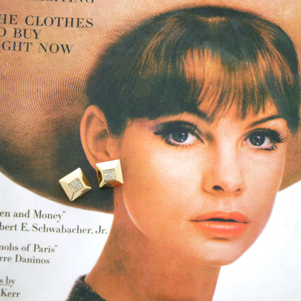 C.Dior　スクエア型ストーンイヤリング（ゴールド）