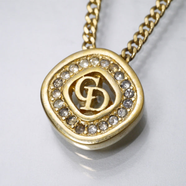 C.Dior　スクエアラインストーン ロゴカットアウトネックレス（ゴールド）