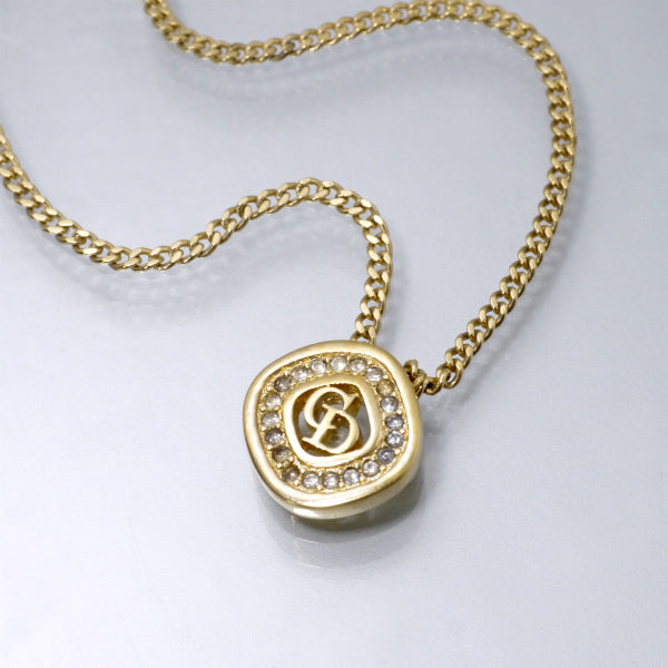 C.Dior　スクエアラインストーン ロゴカットアウトネックレス（ゴールド）