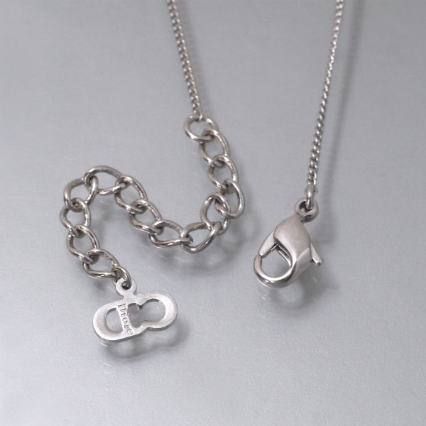 C.Dior　ロゴチャームブレスレット（シルバー）