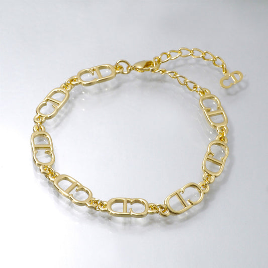 C.Dior　ロゴチェーンブレスレット（ゴールド）