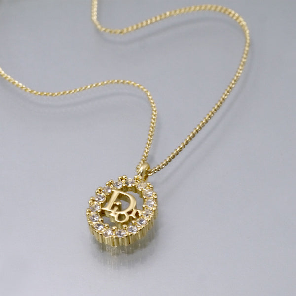 C.Dior ラインストーンロゴネックレス（ゴールド）