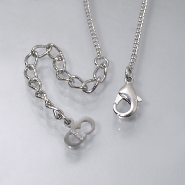 C.Dior ラインストーンロゴモチーフネックレス（シルバー）