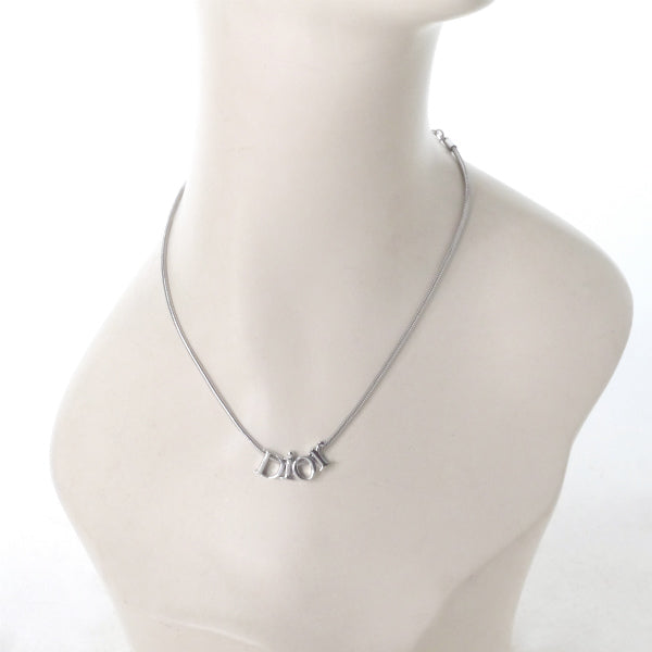 C.Dior ロゴチャーム スネークチェーンネックレス（シルバー）