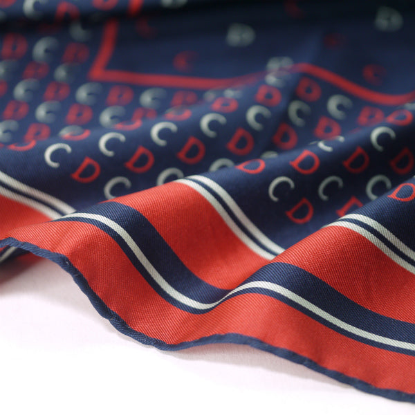 OLD Dior　ロゴ大判シルクスカーフ（紺・赤・白系）