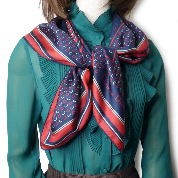 OLD Dior　ロゴ大判シルクスカーフ（紺・赤・白系）