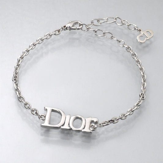C.Dior　ロゴプレートブレスレット（シルバー）