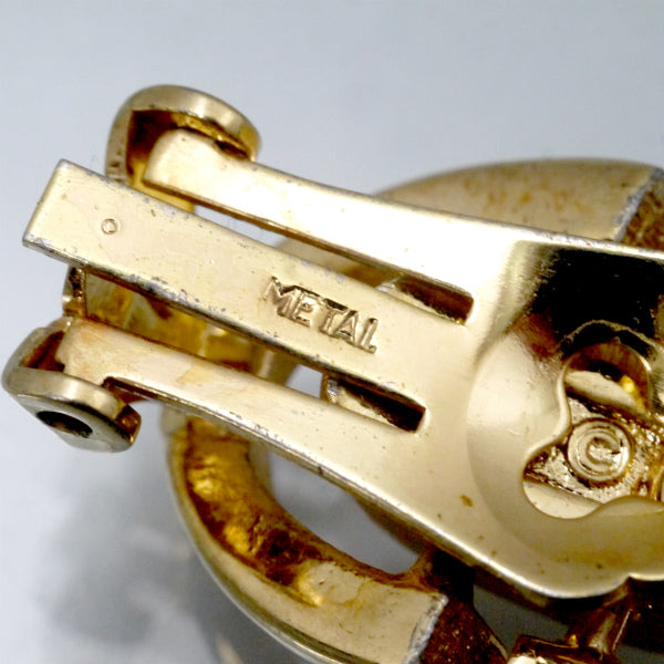 C.Dior　オーバル カットアウトイヤリング（ゴールド）