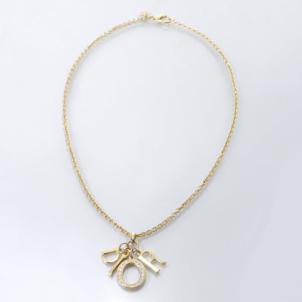 C.Dior ラインストーンロゴチャームネックレス（ゴールド）