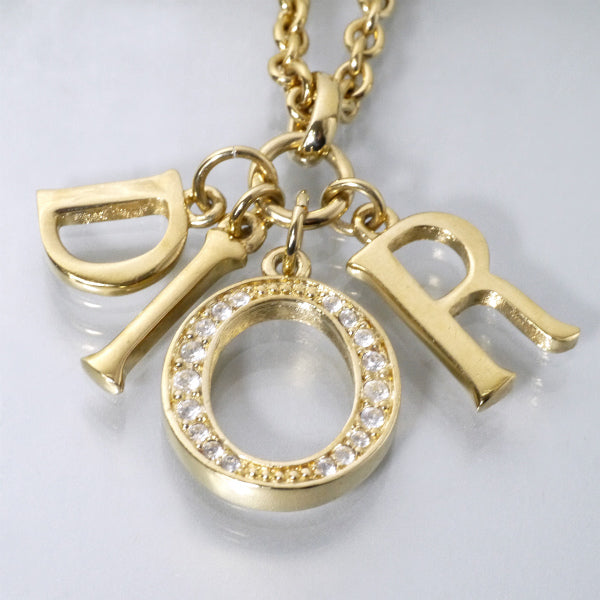 C.Dior ラインストーンロゴチャームネックレス（ゴールド）