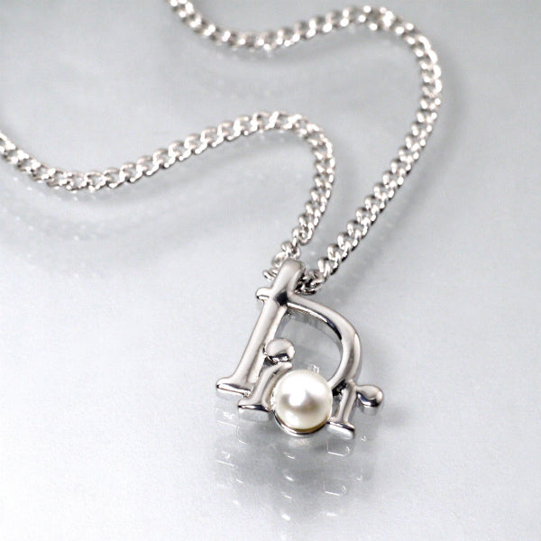 C.Dior 一粒パール×ロゴプレートネックレス（シルバー）