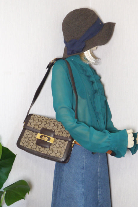 <訳あり >Old Celine　馬車柄ワンショルダー（茶）