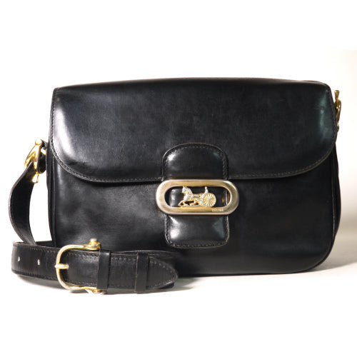 Old Celine 馬車金具ショルダー（黒総皮）