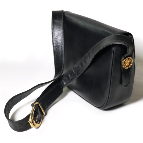 Old Celine 馬車金具ショルダー（黒総皮）
