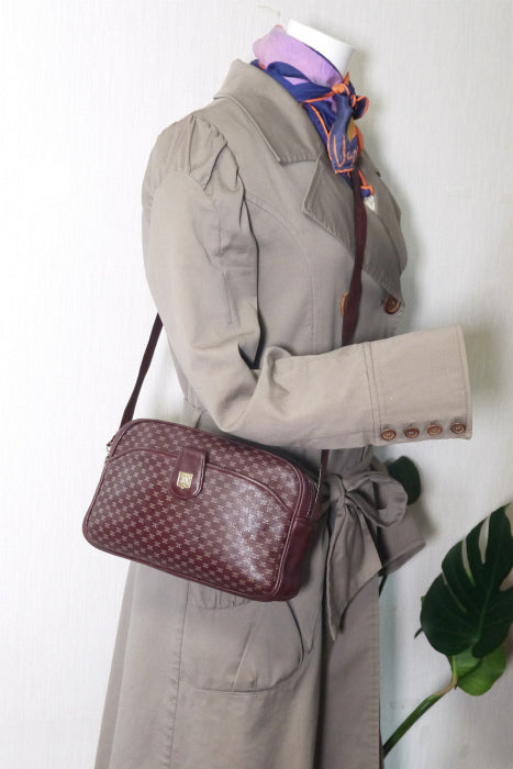 Old Celine　レトロ!マカダム柄斜めがけショルダー(ボルドー）
