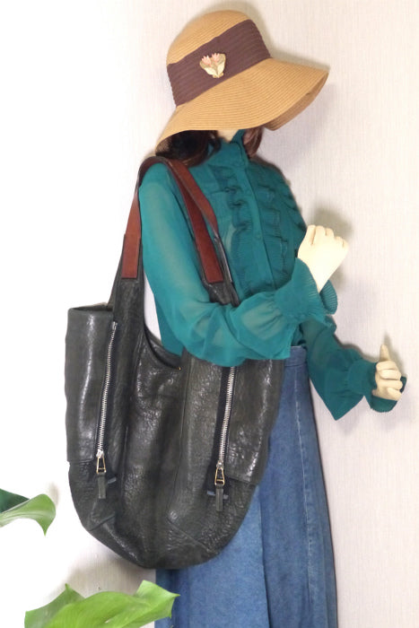 Old Celine　Bigトートバッグ（黒　ラム）