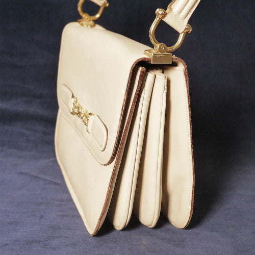 Old Celine 馬車金具７０ｓバッグ（白）