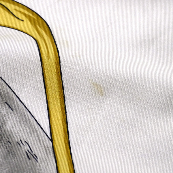 OLD CELINE　 乗馬 大判シルクスカーフ（赤系）