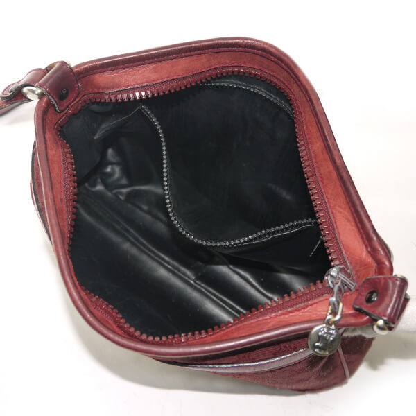 OLD CELINE　＜訳あり＞マカダム柄キャンバスショルダー（ボルドー）