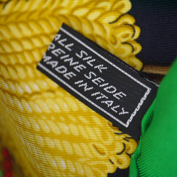 OLD CELINE　紋章 馬車柄 大判シルクスカーフ（緑系）