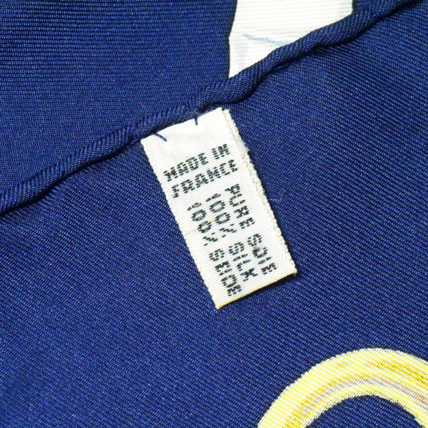 OLD CELINE　馬車柄 大判シルクスカーフ（紺系）