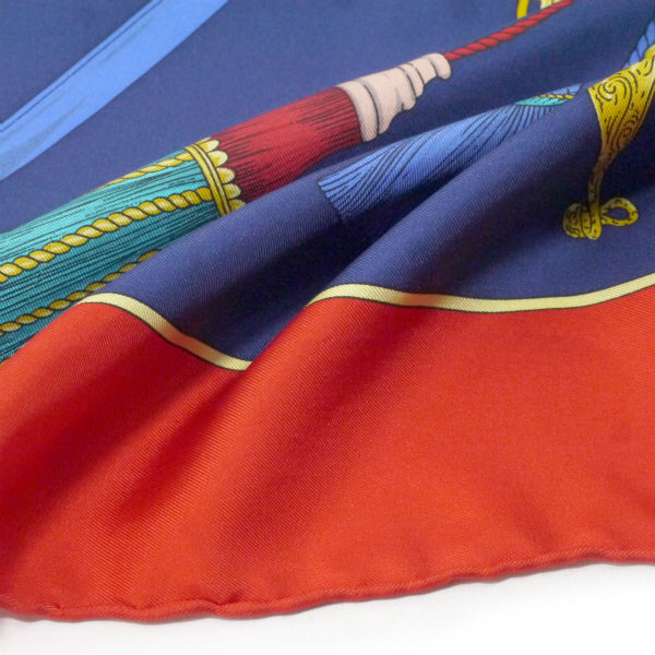 OLD CELINE　フリンジ&チャーム柄大判シルクスカーフ（紺系）